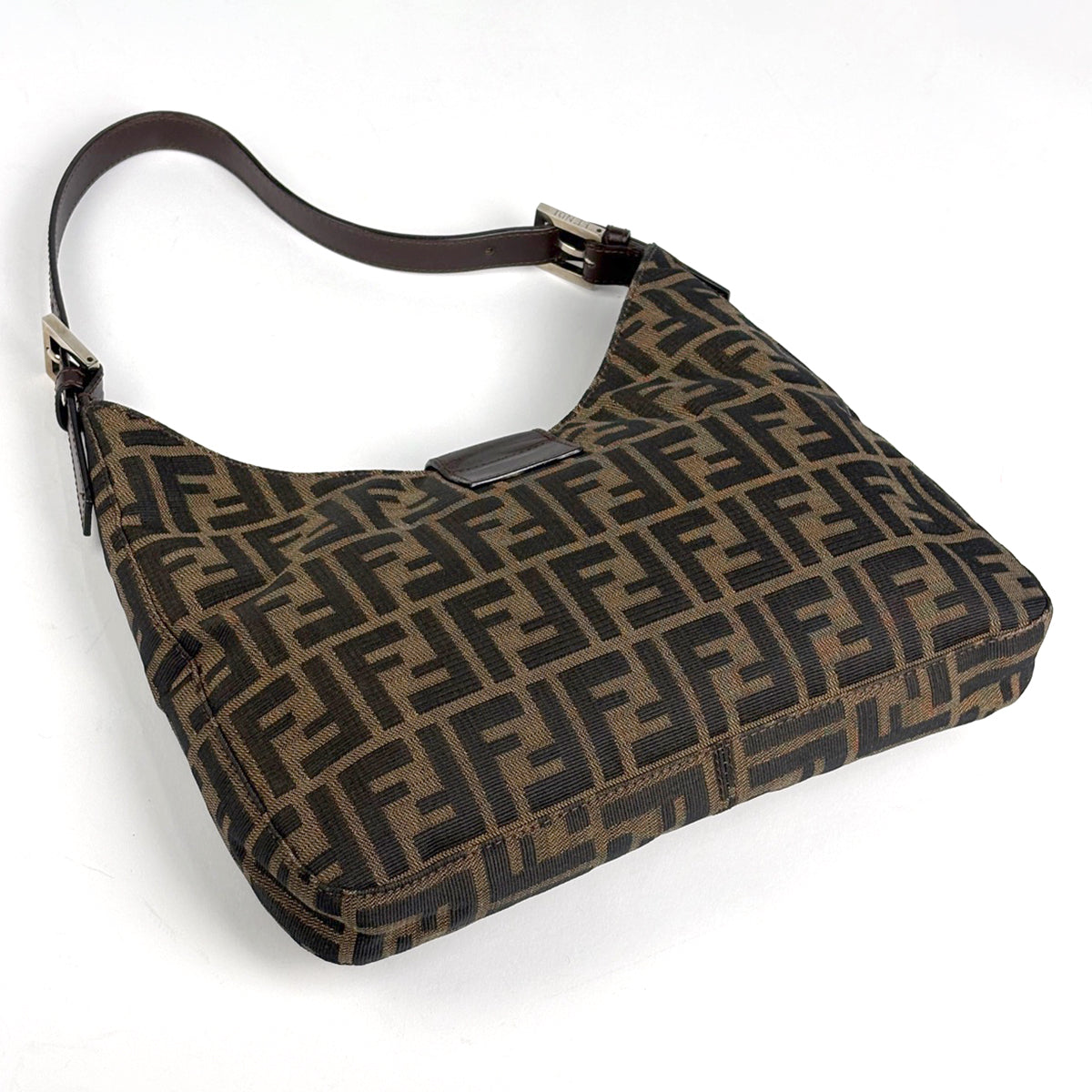 フェンディ ズッカ柄 ショルダーバッグ キャンバス レディース