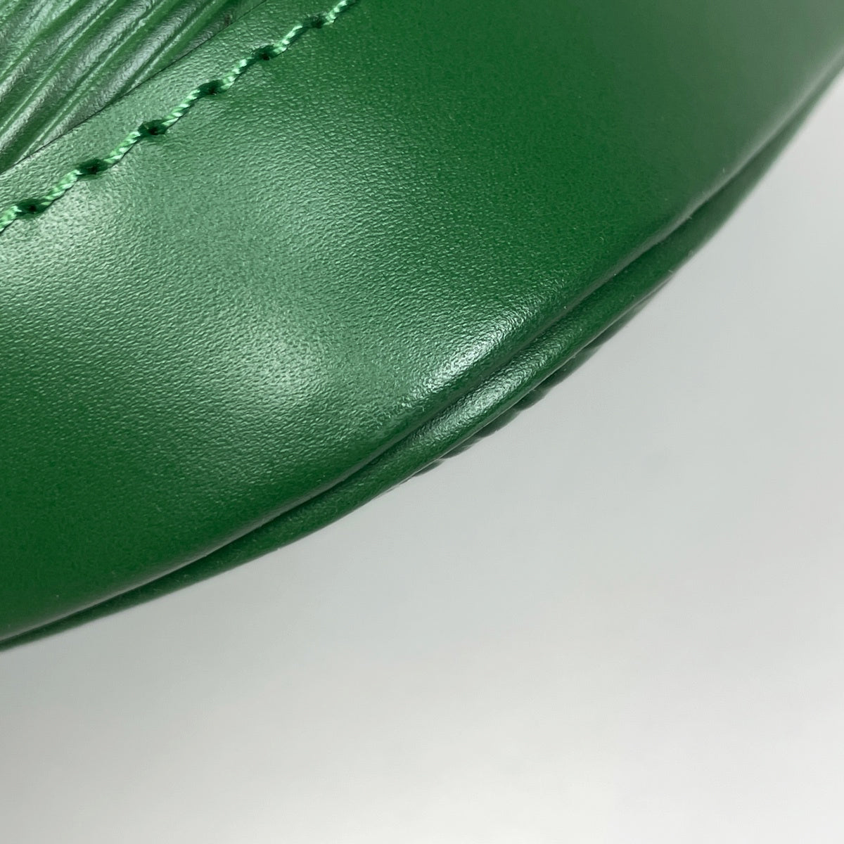 ルイ・ヴィトン アルマ ハンドバッグ エピ M52144 レディース ブランド