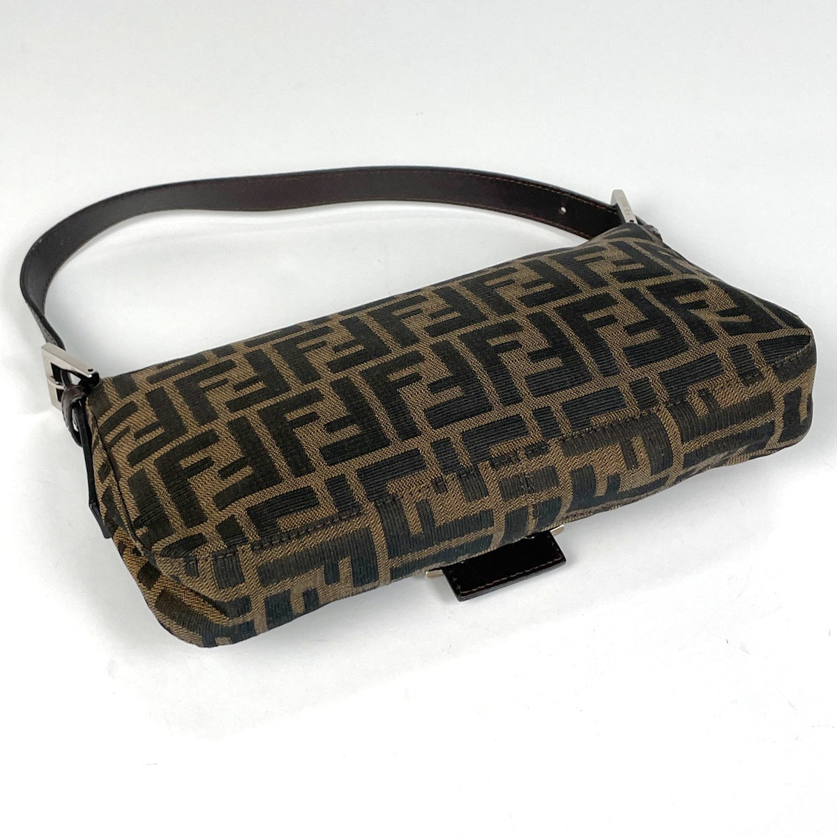 フェンディ ズッカ柄 マンマバゲット ショルダーバッグ キャンバス