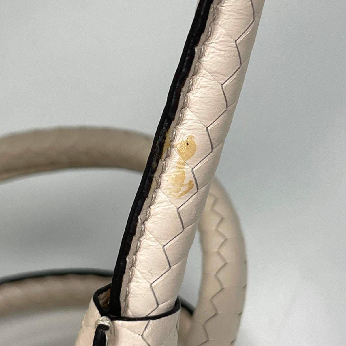 サルヴァトーレフェラガモ ガンチーニ ハンドバッグ レザー レディース