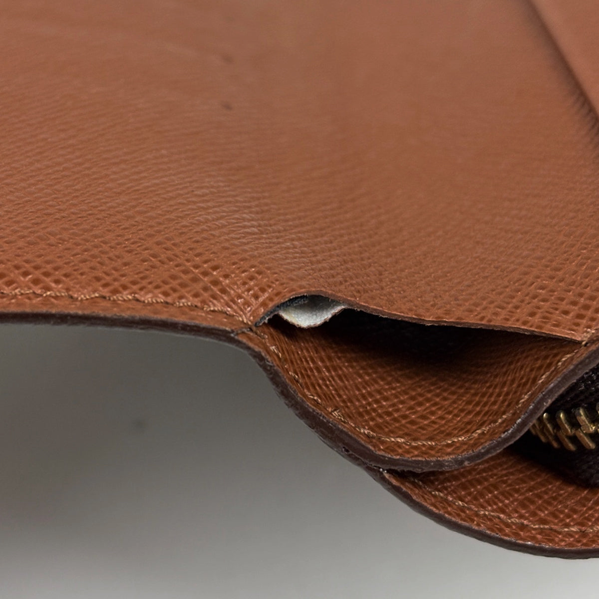 ルイ・ヴィトン ポルト パピエ ジップ 二つ折り財布 モノグラム M61207