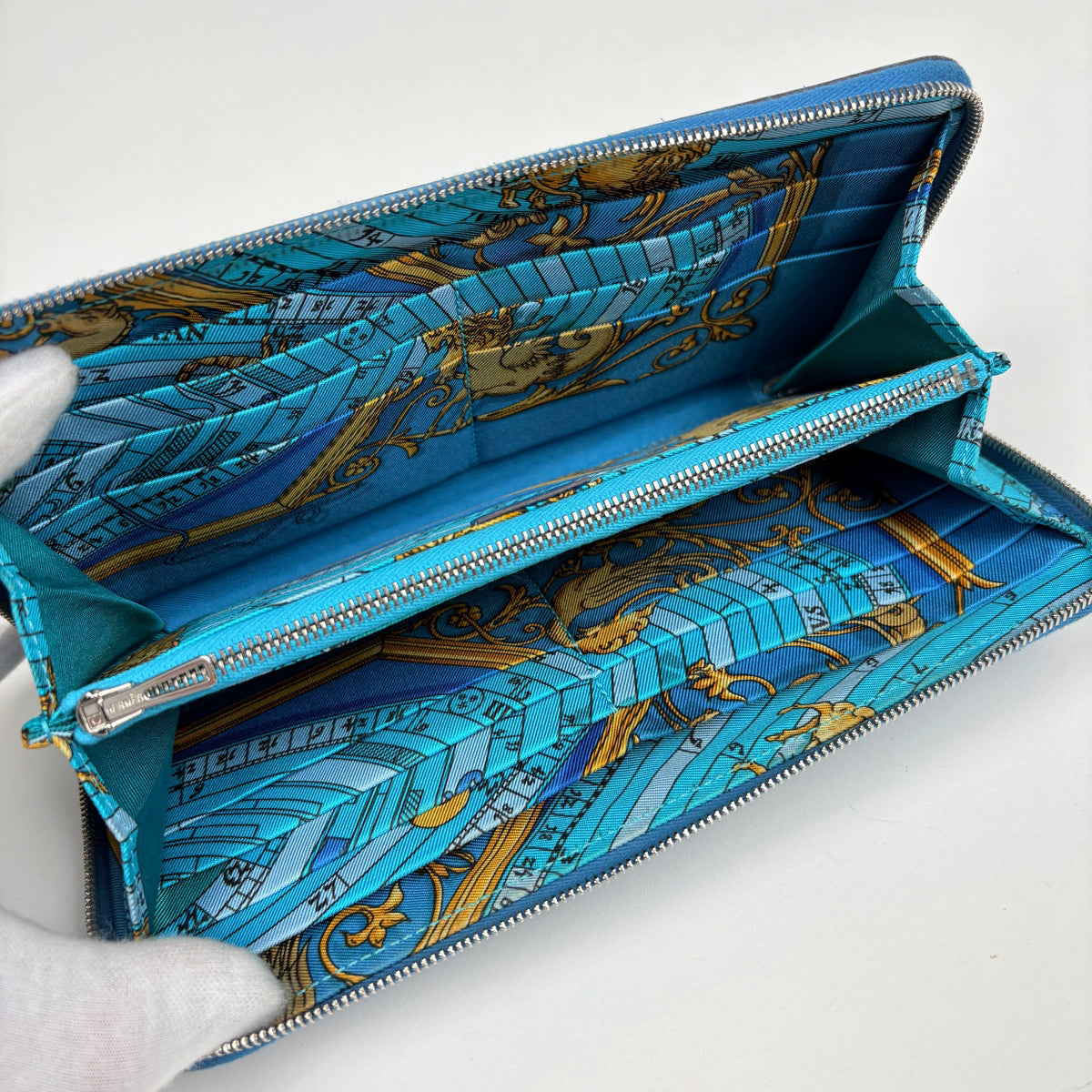 エルメス アザップ ロング シルクイン 長財布 ヴォーエプソン Q