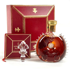 レミーマルタン ルイ13世 四角形箱 ユリ刻印 700ml ブランデー コニャック 酒 【古酒】liqbb