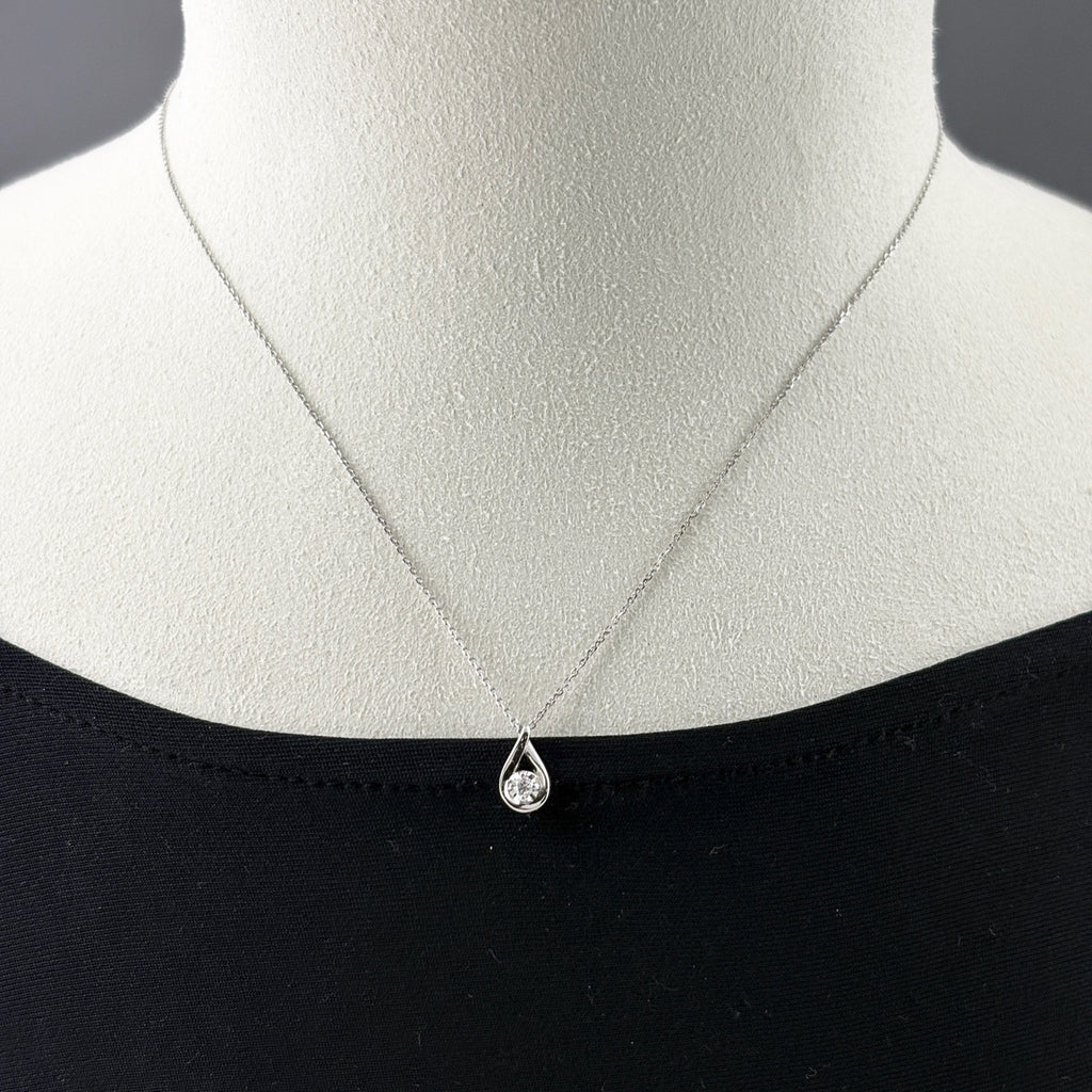 ほぼ未使用 美品 4°C Pt850 ダイヤモンド デザイン ネックレス 4℃ ダイヤモンド デザインネックレス ネックレス Pt850 ダイヤモンド