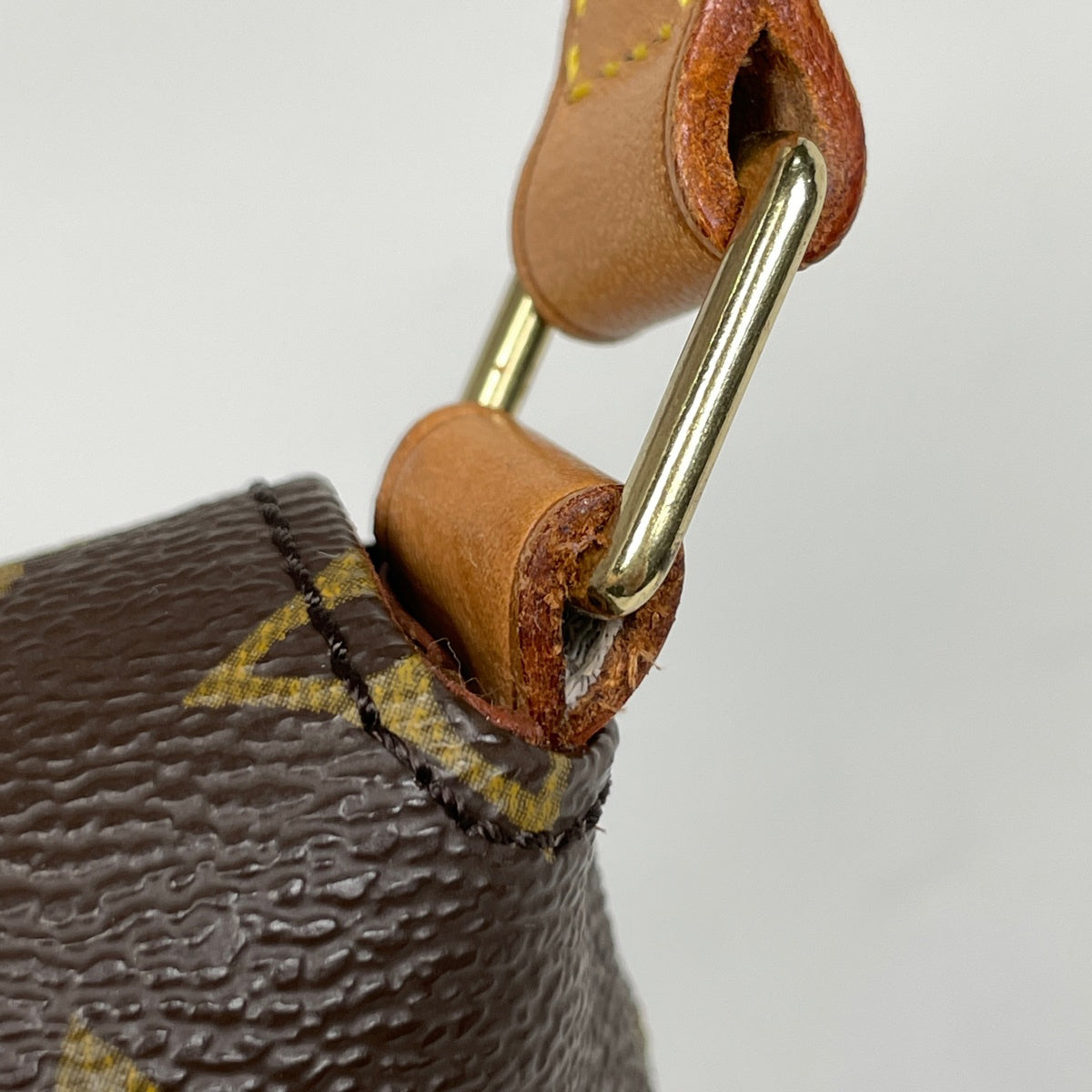 ルイ・ヴィトン LOUIS VUITTON ミュゼット・タンゴ・ショート M51257 ブラウン　ゴールド金具 モノグラムキャンバス レディース ショルダーバッグ ルイ・ヴィトン ミュゼット タンゴ ショルダーバッグ モノグラム
