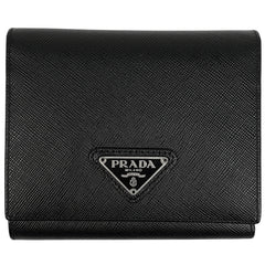 プラダ ロゴ 三つ折り財布 レザー 1MH176 レディース ブランドバッグ・小物 【中古】brbag