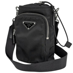 プラダ Re-Nylon スマートフォンケース ナイロン 2ZH155　 レディース ブランドバッグ・小物 【中古】brbag