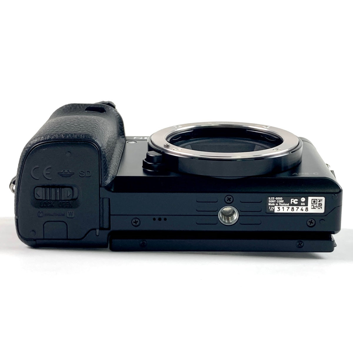 ソニー α6000 パワーズームレンズキット ILCE-6000L B ブラック 