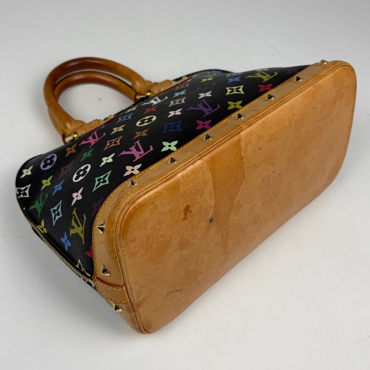 LOUIS VUITTON ルイヴィトン アルマ 30 モノグラム ハンドバッグ ルイ・ヴィトン アルマ ハンドバッグ モノグラムマルチカラー M92646
