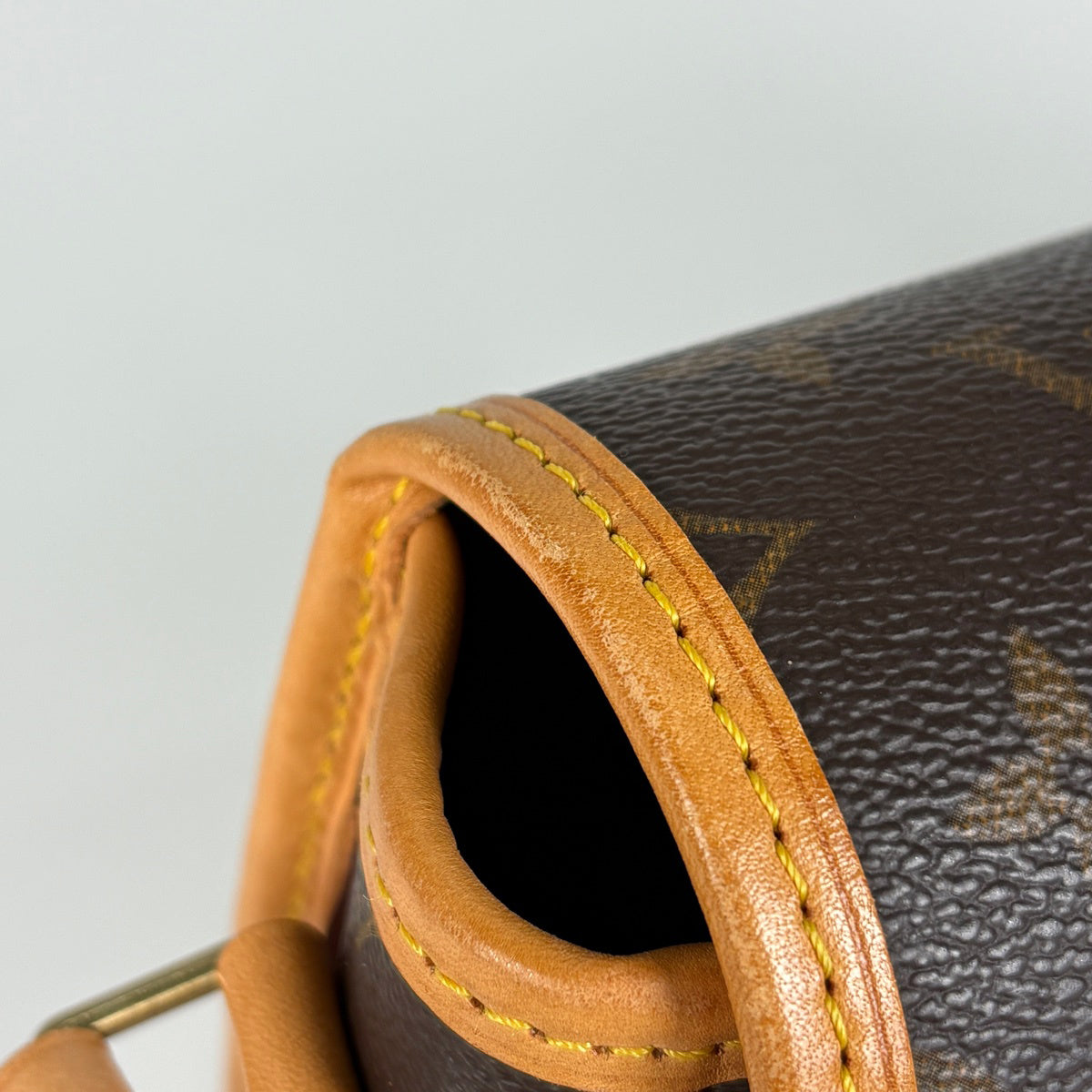 ルイヴィトン モノグラム ソローニュ M42250 ショルダーバッグ ルイ・ヴィトン LOUIS VUITTON ソローニュ M42250 ブラウン モノグラム