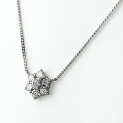 フラワーモチーフ デザインネックレス ネックレス Pt900 Pt850 ダイヤモンド レディース ノンブランドジュエリー 【中古】nbjwl