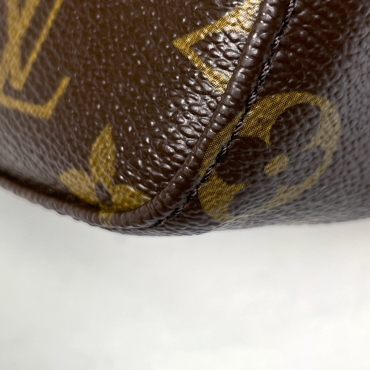 ルイ・ヴィトン ルーピングMM ショルダーバッグ モノグラム M51146 