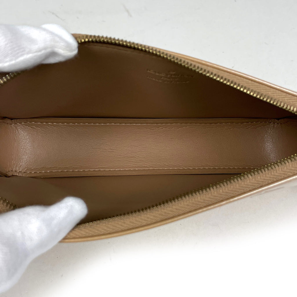 ルイ・ヴィトン レキシントン アクセサリーポーチ モノグラムヴェルニ