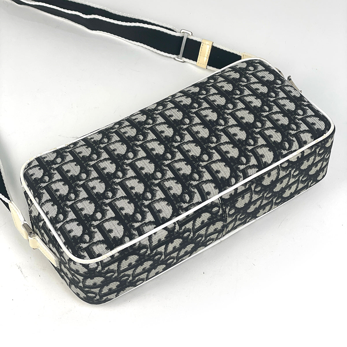 Christian Dior トロッター ハンカチ ナンバー2 4000033548384-12_2048x.jpg?v=