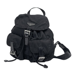 プラダ ロゴプレート リュックサック リュック ナイロン レディース ブランドバッグ・小物 【中古】brbag