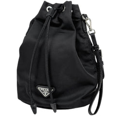 プラダ アクセサリーポーチ ナイロン レディース ブランドバッグ・小物 【中古】brbag