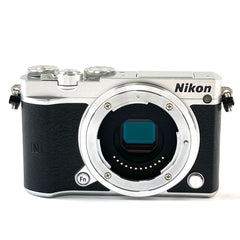 ニコン 1 J5 ボディ シルバー ［ジャンク品］ デジタル ミラーレス 一眼カメラ カメラ 【中古】cambb