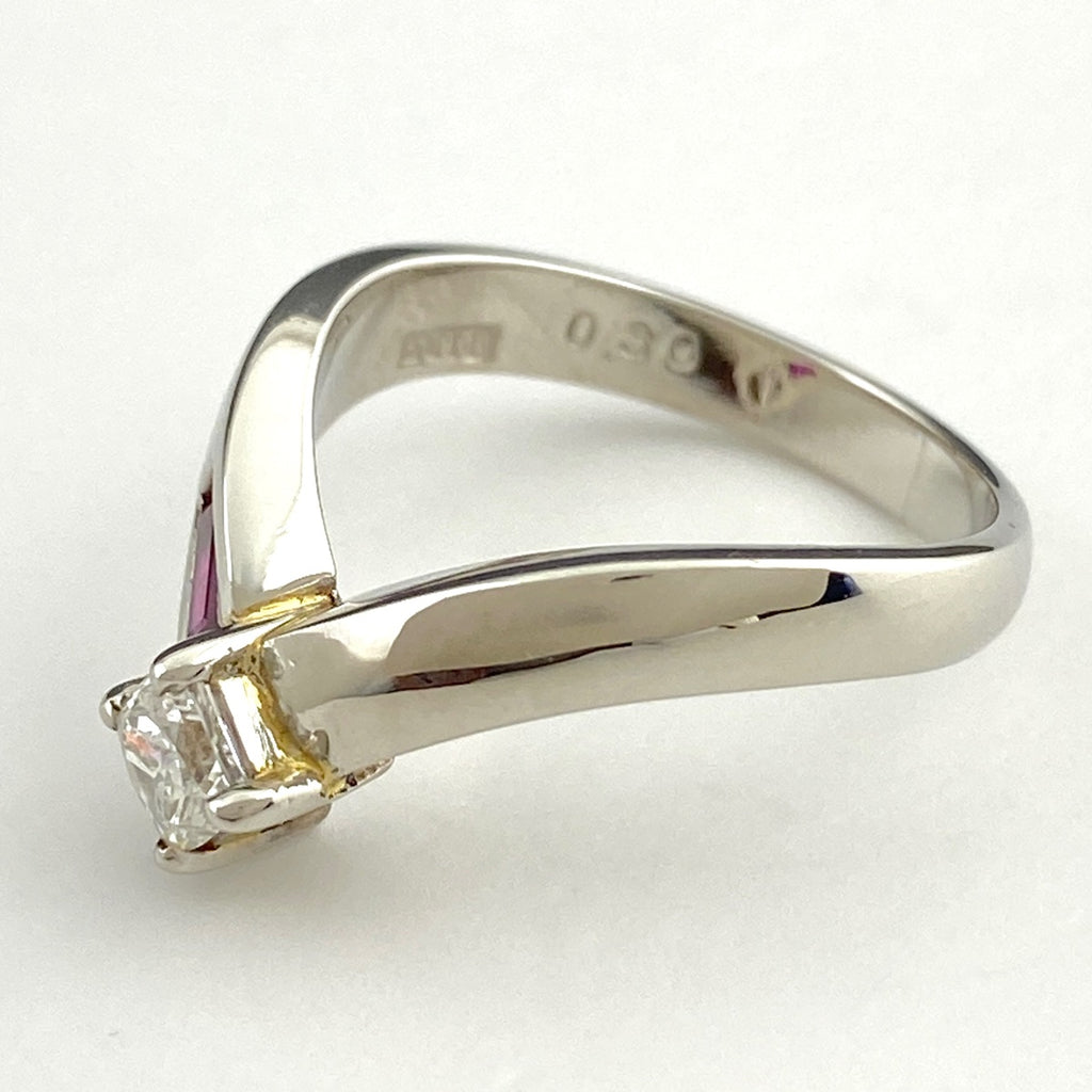 ルビー デザインリング プラチナ 指輪 ダイヤモンド リング 8号 Pt900 ルビー ダイヤモンド レディース 【中古】 
 ラッピング可