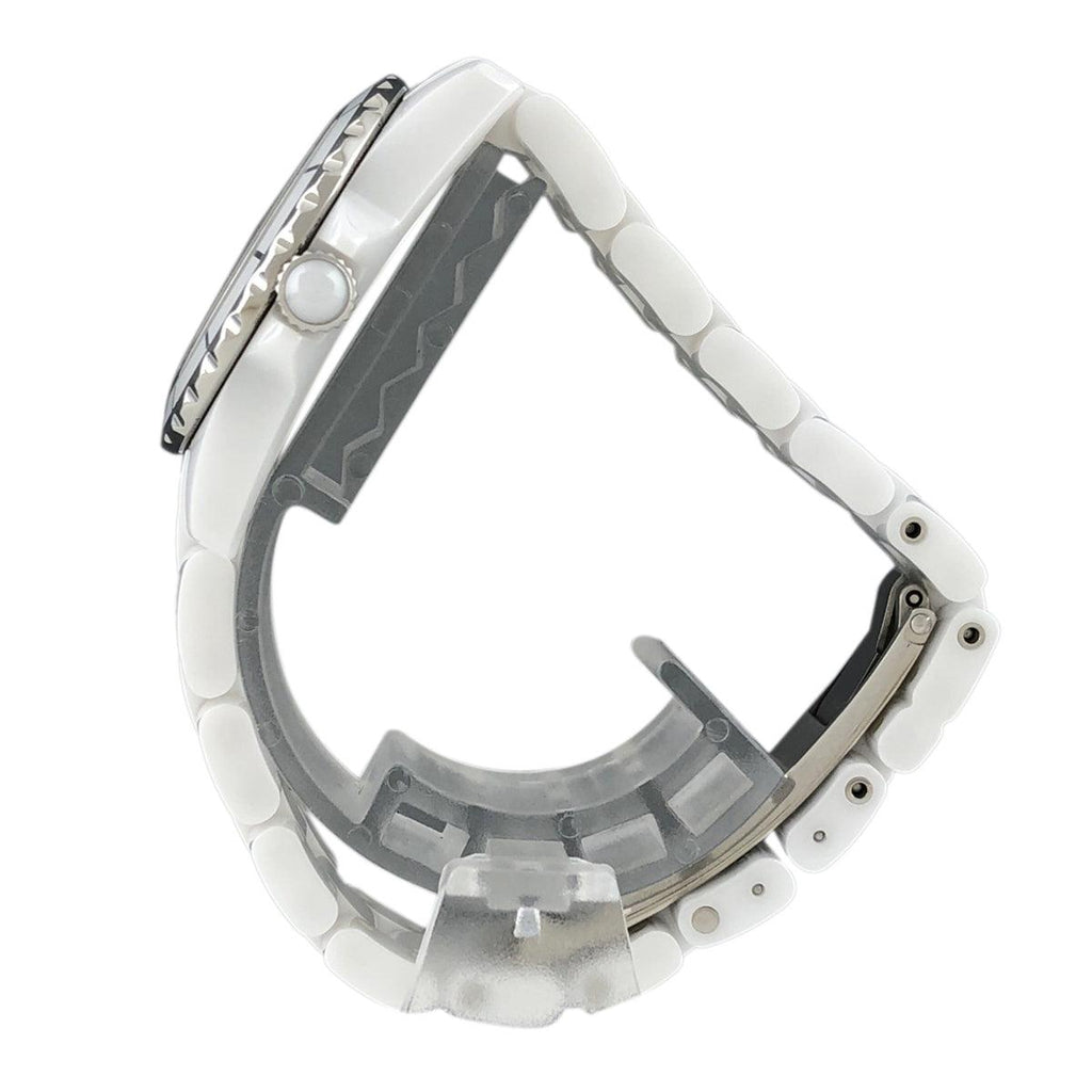 シャネル J12 8Pダイヤ H2570 腕時計 セラミック ダイヤモンド クォーツ ホワイト レディース 【中古】 
 ラッピング可 - バイセルブランシェ