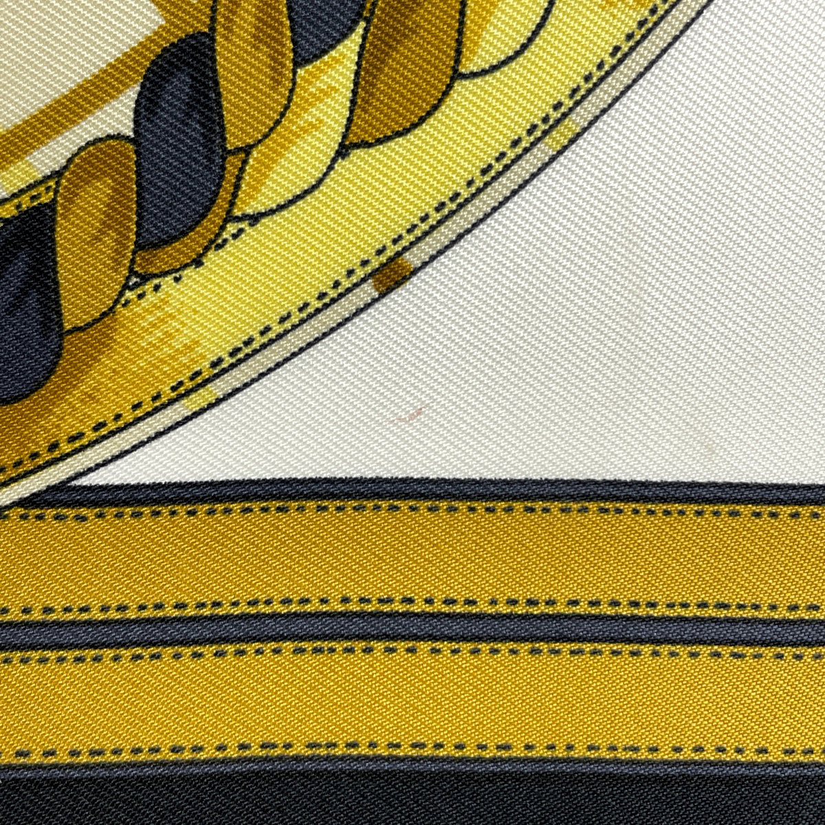 バイセル公式】エルメス カレ 90 GRANDE TENUE 馬の礼装 王冠 スカーフ 
